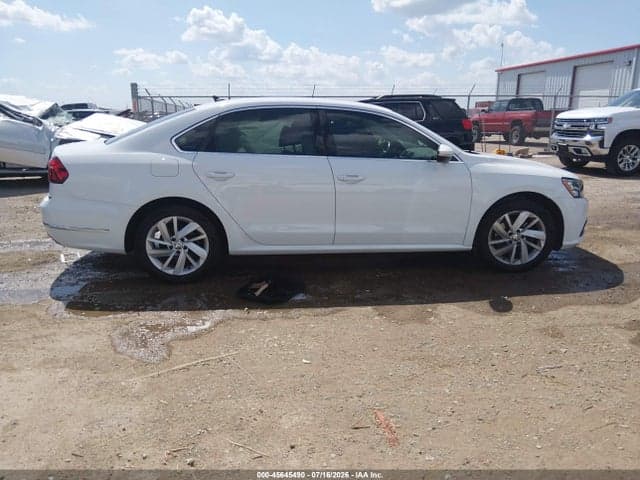 2018 VOLKSWAGEN PASSAT 2.0T SE 13
