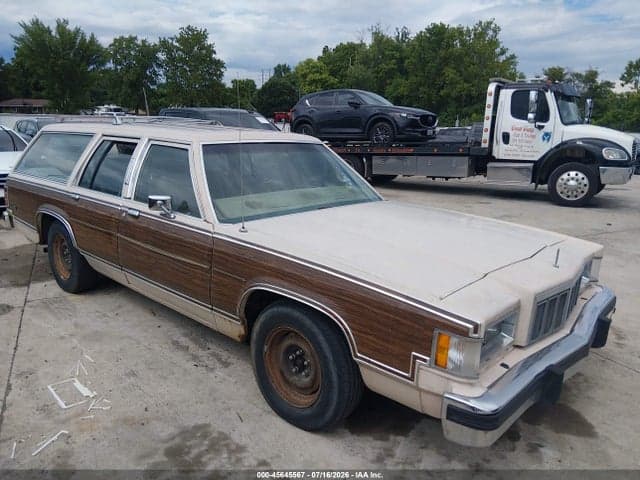 1982 MERCURY MARQUIS COLONY PARK