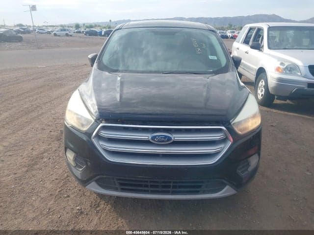 2017 FORD ESCAPE SE 6