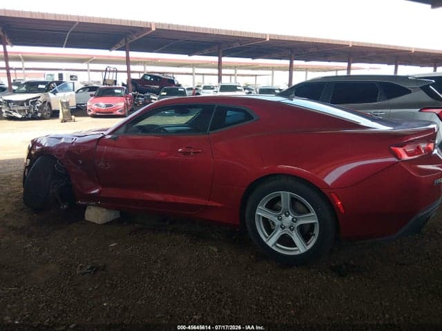 2017 CHEVROLET CAMARO 1LT 18