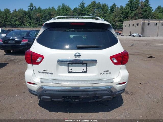 2017 NISSAN PATHFINDER PLATINUM 16