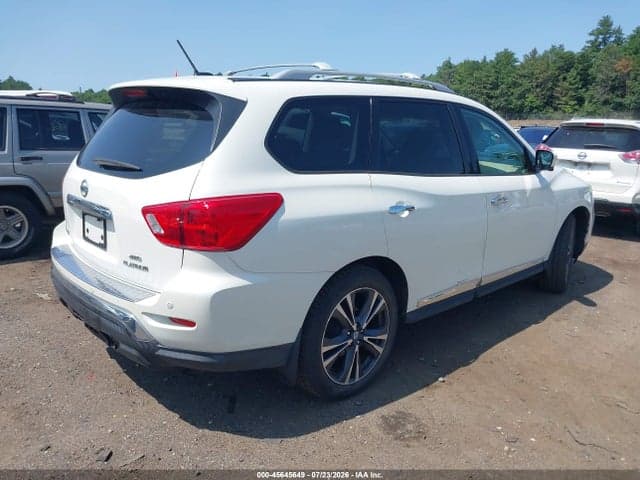2017 NISSAN PATHFINDER PLATINUM 4