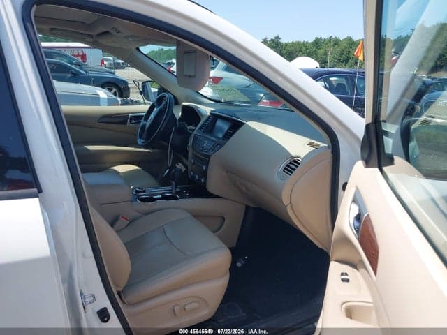 2017 NISSAN PATHFINDER PLATINUM 5