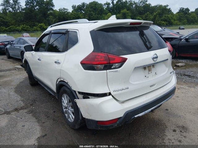 2018 NISSAN ROGUE SV 3
