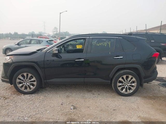2021 TOYOTA RAV4 LIMITED 14