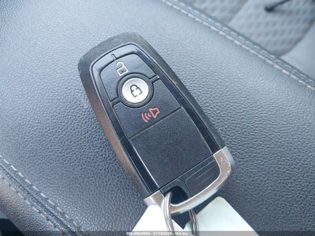 2020 FORD ESCAPE SE 11