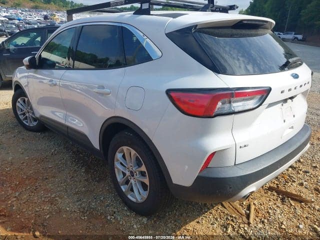 2020 FORD ESCAPE SE 3