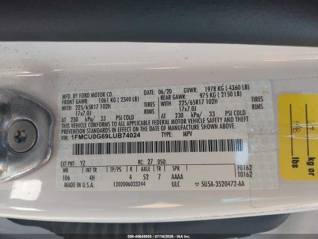 2020 FORD ESCAPE SE 9