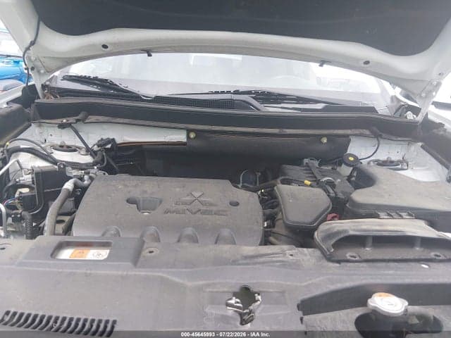 2019 MITSUBISHI OUTLANDER SE 10