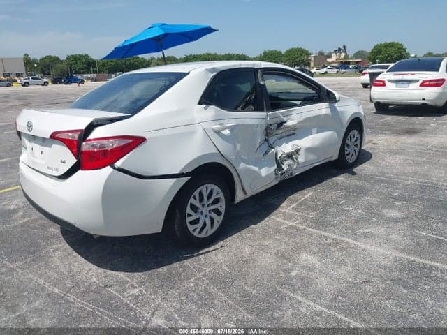 2018 TOYOTA COROLLA LE 4