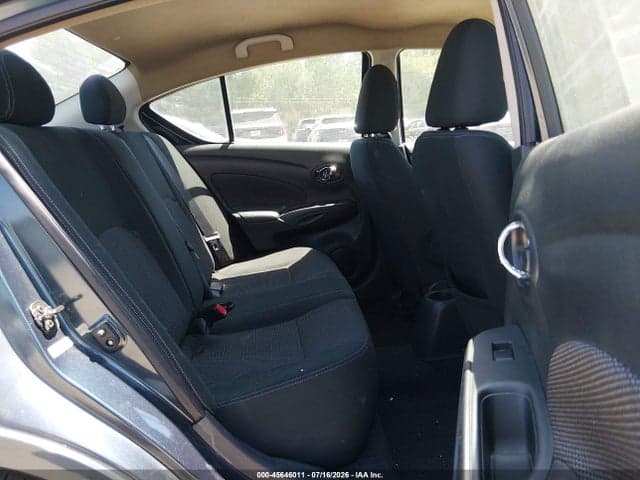 2017 NISSAN VERSA 1.6 SV 8