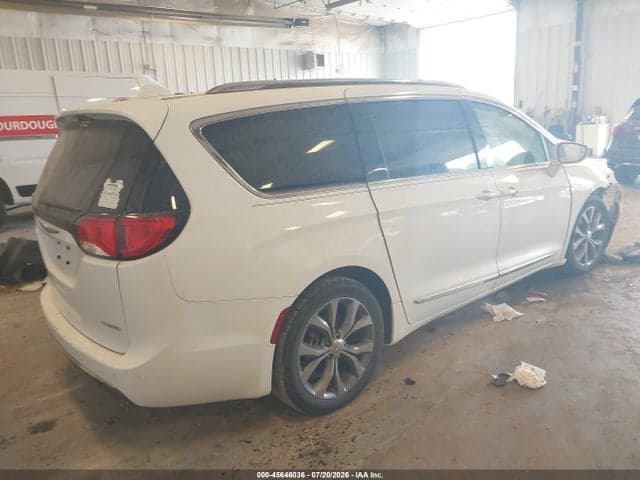 2018 CHRYSLER PACIFICA LIMITED 4