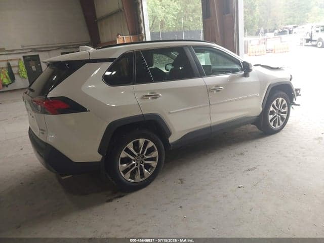 2019 TOYOTA RAV4 LIMITED 4