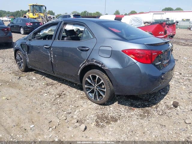 2017 TOYOTA COROLLA SE 3