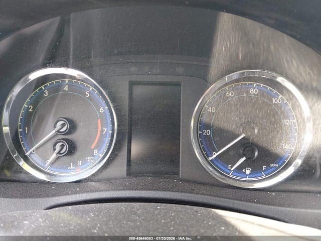 2017 TOYOTA COROLLA SE 7