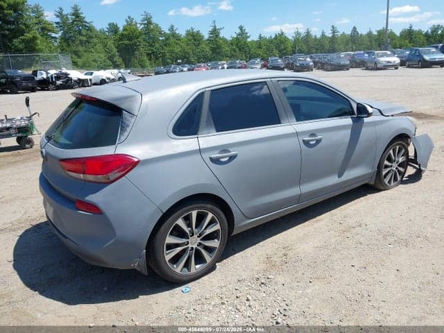2018 HYUNDAI ELANTRA GT 4