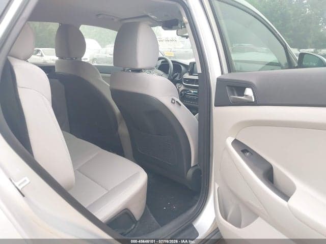 2019 HYUNDAI TUCSON VALUE 8