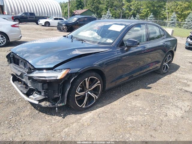 2024 VOLVO S60 B5 CORE DARK THEME 2