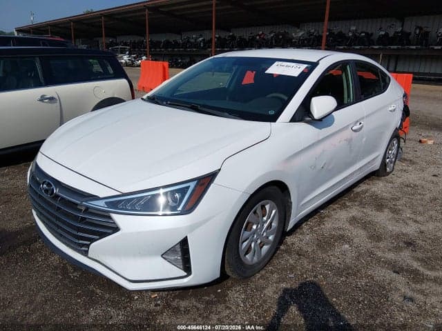 2019 HYUNDAI ELANTRA SE 2
