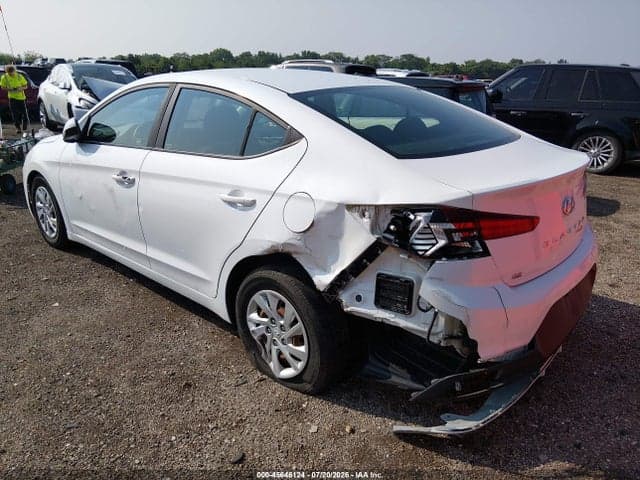 2019 HYUNDAI ELANTRA SE 3