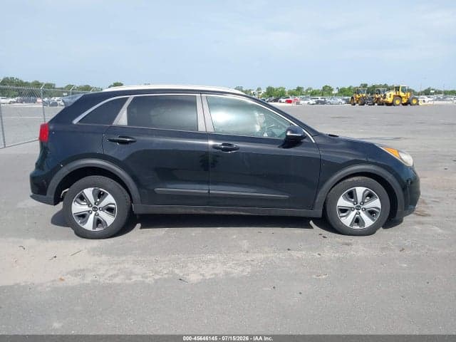 2018 KIA NIRO EX 12