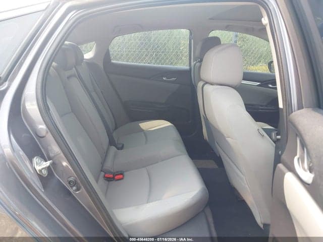 2018 HONDA CIVIC EX 8