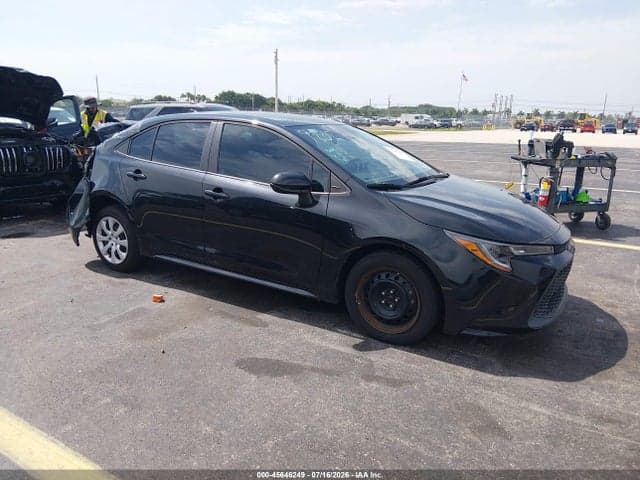 2020 TOYOTA COROLLA LE 1