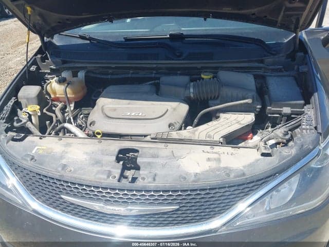 2018 CHRYSLER PACIFICA TOURING L 10