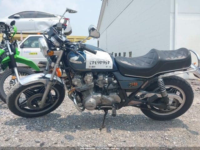 1981 HONDA CB750 C 13