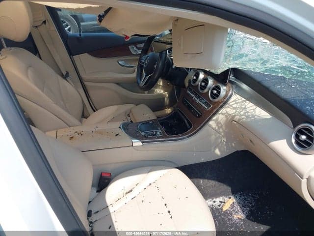 2021 MERCEDES-BENZ GLC 300 4MATIC SUV 5