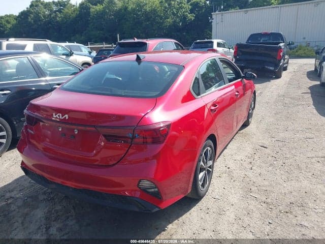2023 KIA FORTE LXS 4