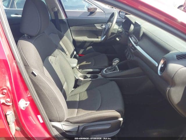 2023 KIA FORTE LXS 5