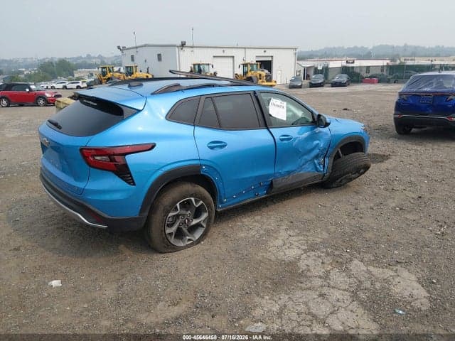 2025 CHEVROLET TRAX FWD LT 4
