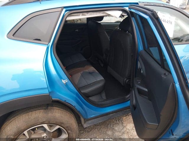 2025 CHEVROLET TRAX FWD LT 8