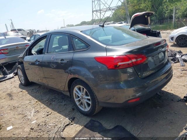 2017 FORD FOCUS SE 3