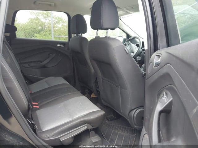 2017 FORD ESCAPE SE 8
