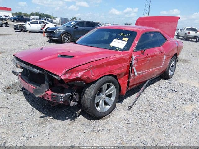 2016 DODGE CHALLENGER SXT 2