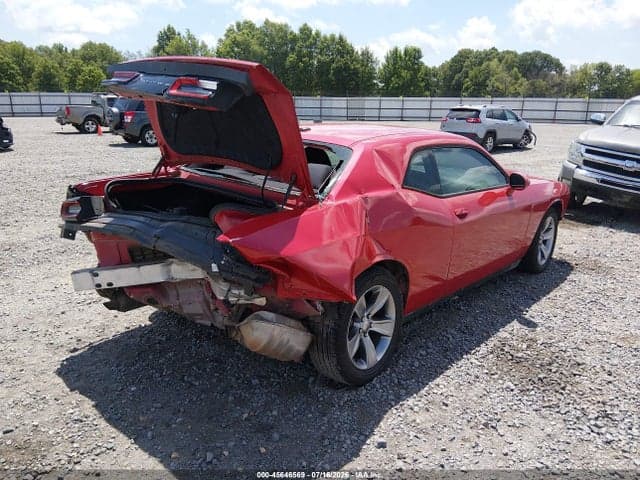 2016 DODGE CHALLENGER SXT 4