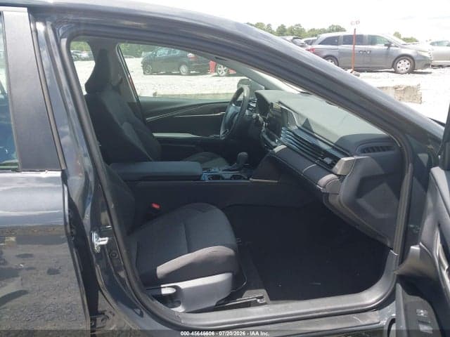 2026 TOYOTA CAMRY LE 5