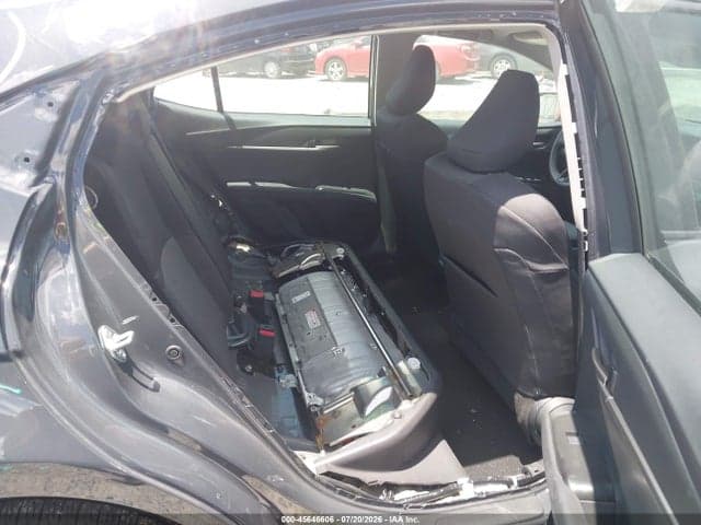 2026 TOYOTA CAMRY LE 8