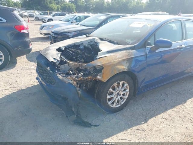 2017 FORD FUSION SE 13