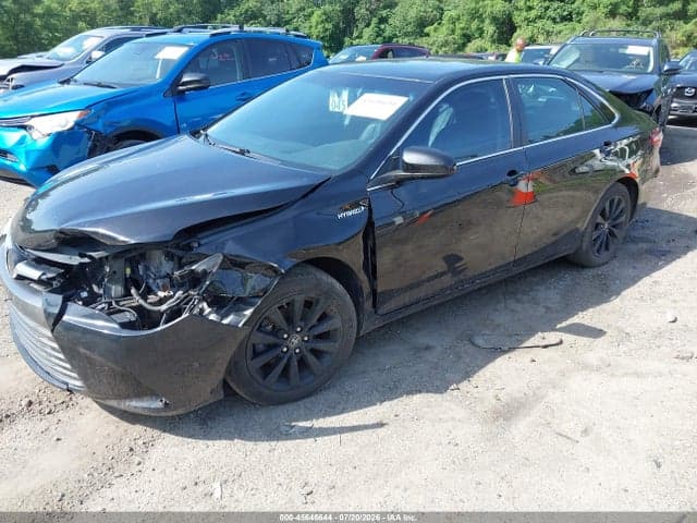 2017 TOYOTA CAMRY HYBRID XLE 2