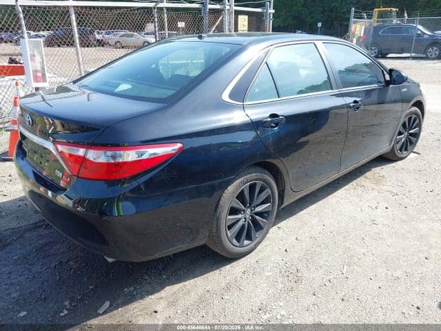 2017 TOYOTA CAMRY HYBRID XLE 4