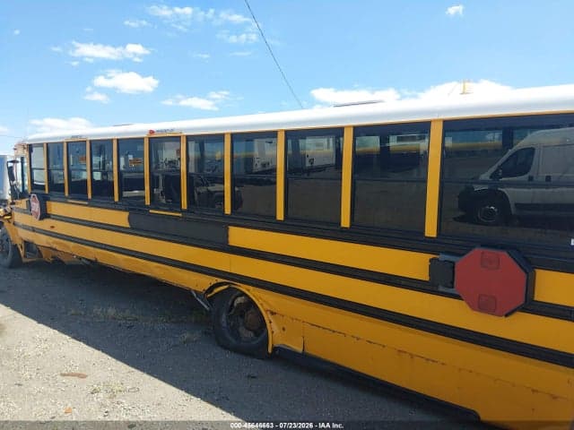 2017 FREIGHTLINER CHASSIS B2B 3