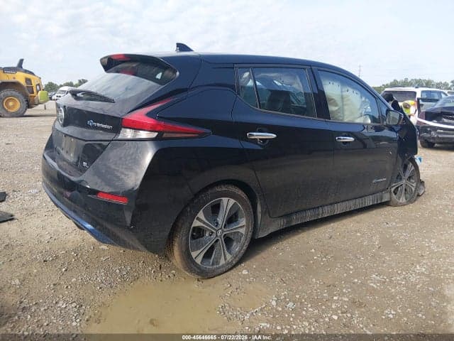 2019 NISSAN LEAF SL 4