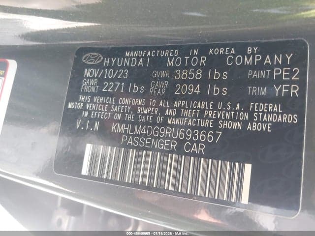 2024 HYUNDAI ELANTRA SEL 9