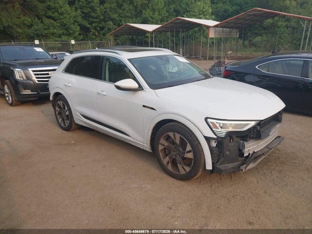 2021 AUDI E-TRON PREMIUM QUATTRO 1