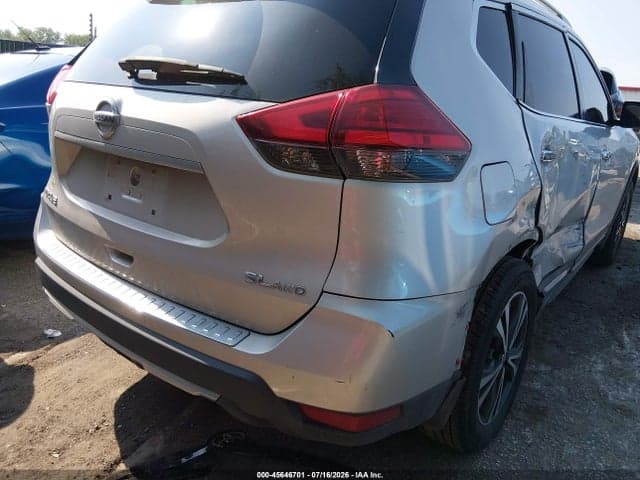 2017 NISSAN ROGUE SL 17
