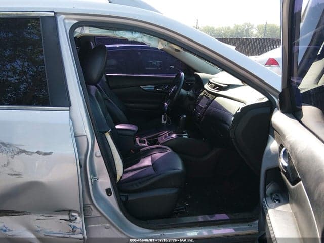 2017 NISSAN ROGUE SL 5