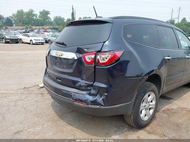 2017 CHEVROLET TRAVERSE LS 6